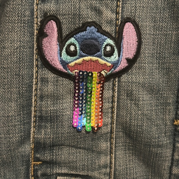 DISNEY DIY PATCHED JEAN JACKET - Picture 4 of 5